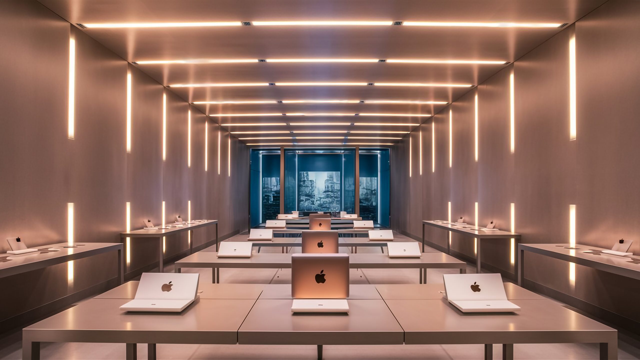 room-with-desk-with-laptop-it-laptop-table-with-word-apple-bottom
