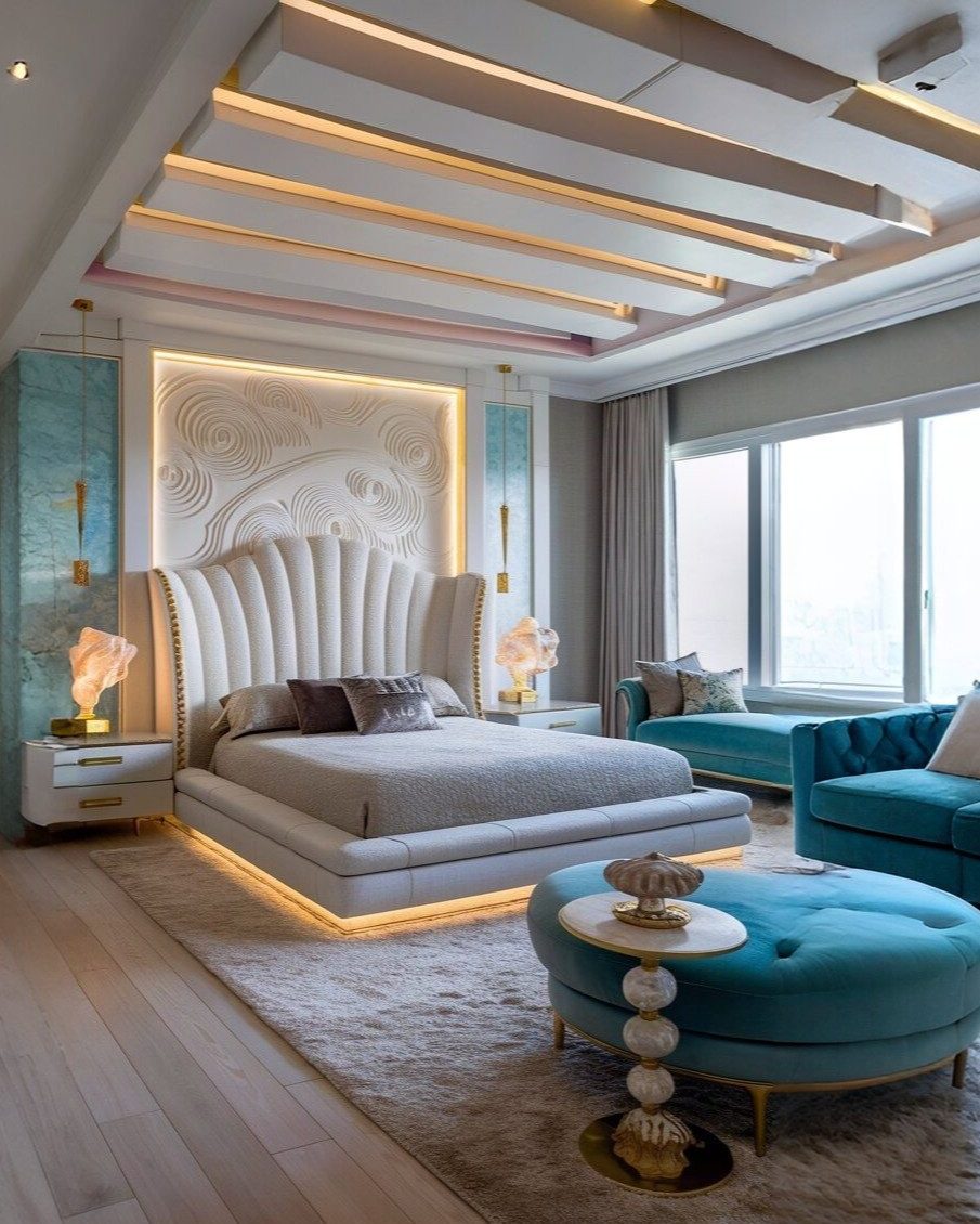 the-master-bedroom-embodies-coastal-luxu_f2xBO_ctRIabUET38JiHfg_9M1qfRa3R1mXsix4qg9DvQ